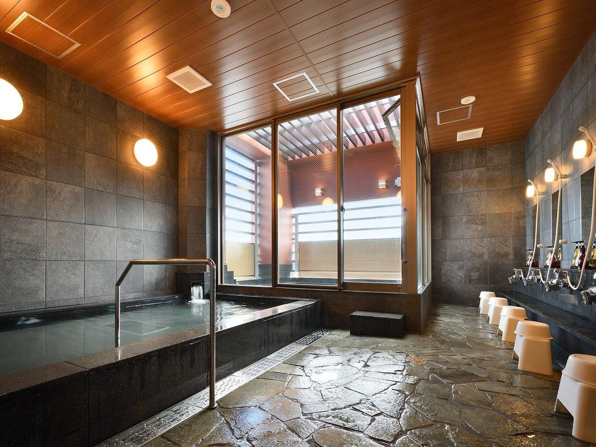 Hotel Wbf Grande Hakata Фукуока Екстериор снимка